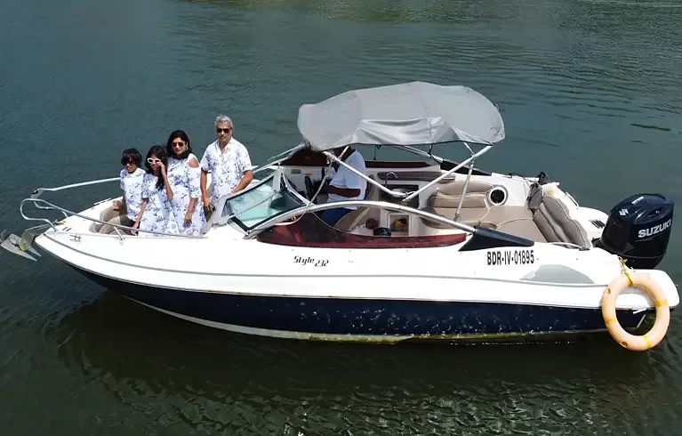 Private Yacht Rent In Goa Aqua Rider 1