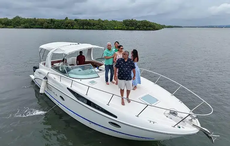 Bayliner Nautica