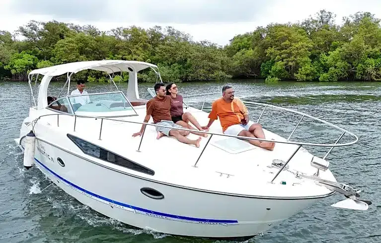 Bayliner Nautica