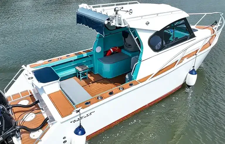 Rent Yacht In Goa Golden Finn 1