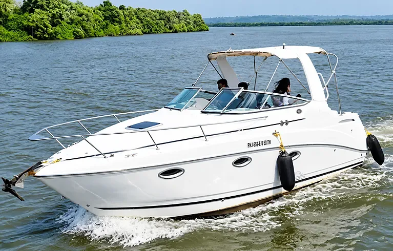 Sapphire Dream yacht exterior view