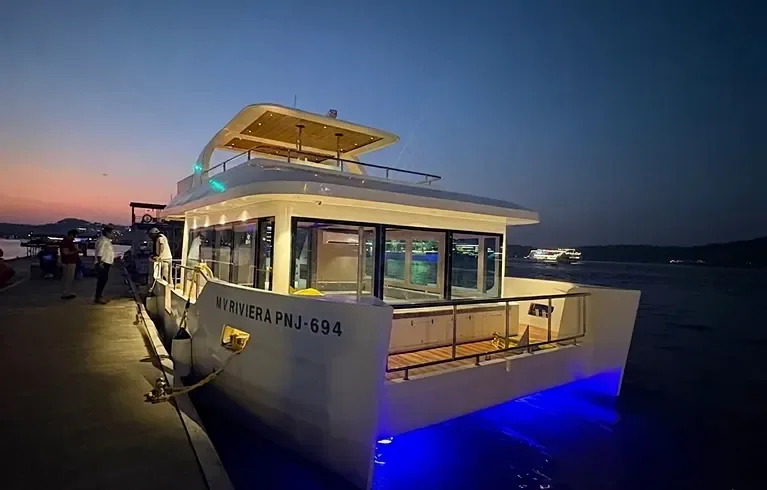 Riviera Catamaran