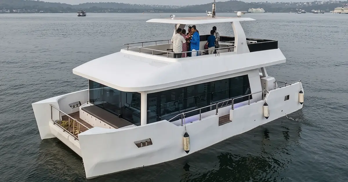 Riviera Catamaran