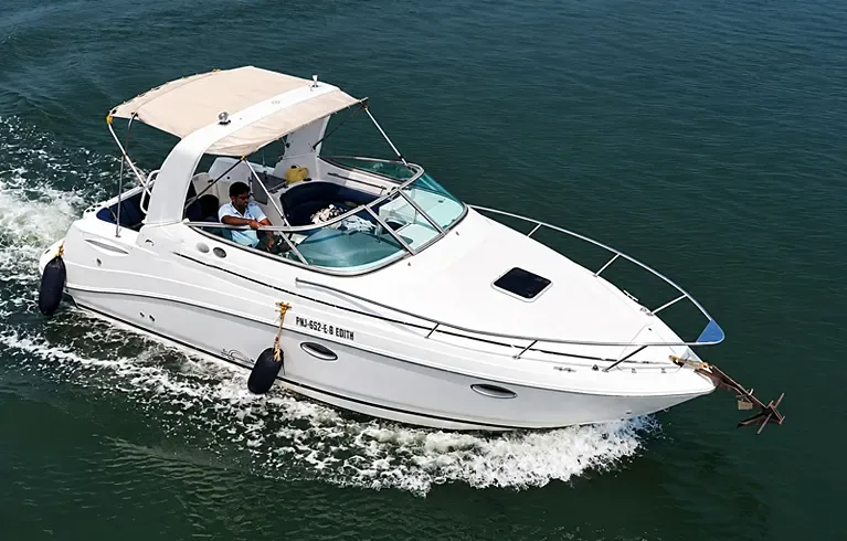 Sapphire Dream yacht in Goa