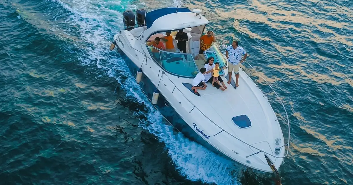 Velora Ray 330