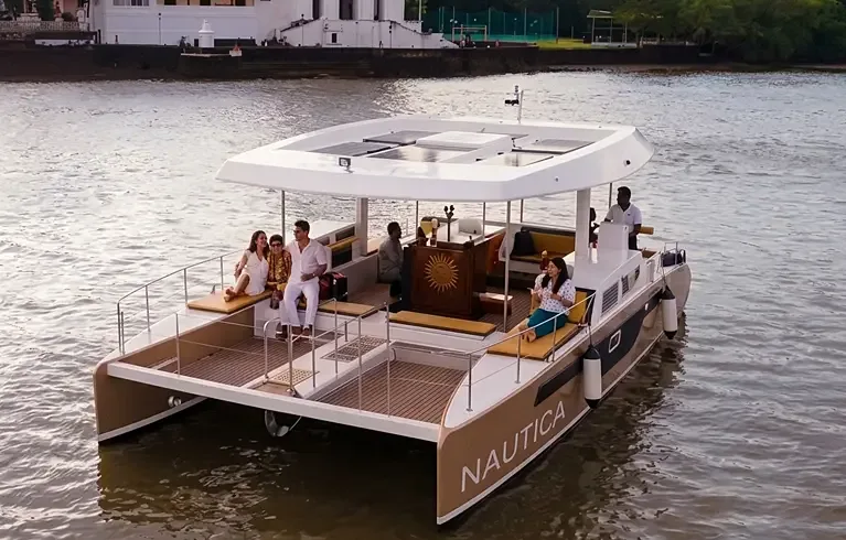 Nautica Catamaran