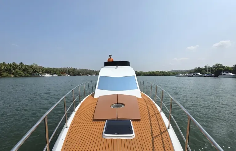 Aqua Declan yacht view in Goa Beach