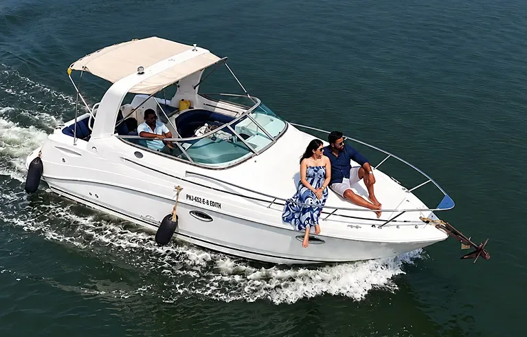 Sapphire Dream yacht view
